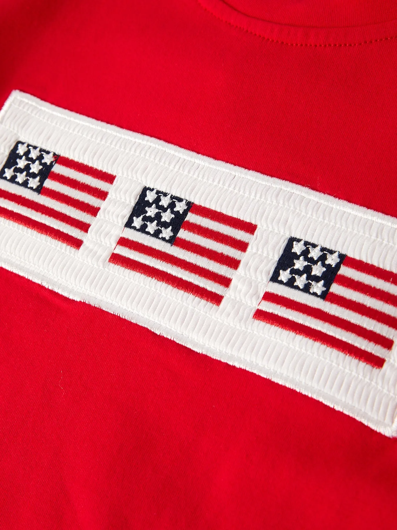Ensemble pour garçons à smocks brodés de drapeau du 4 juillet