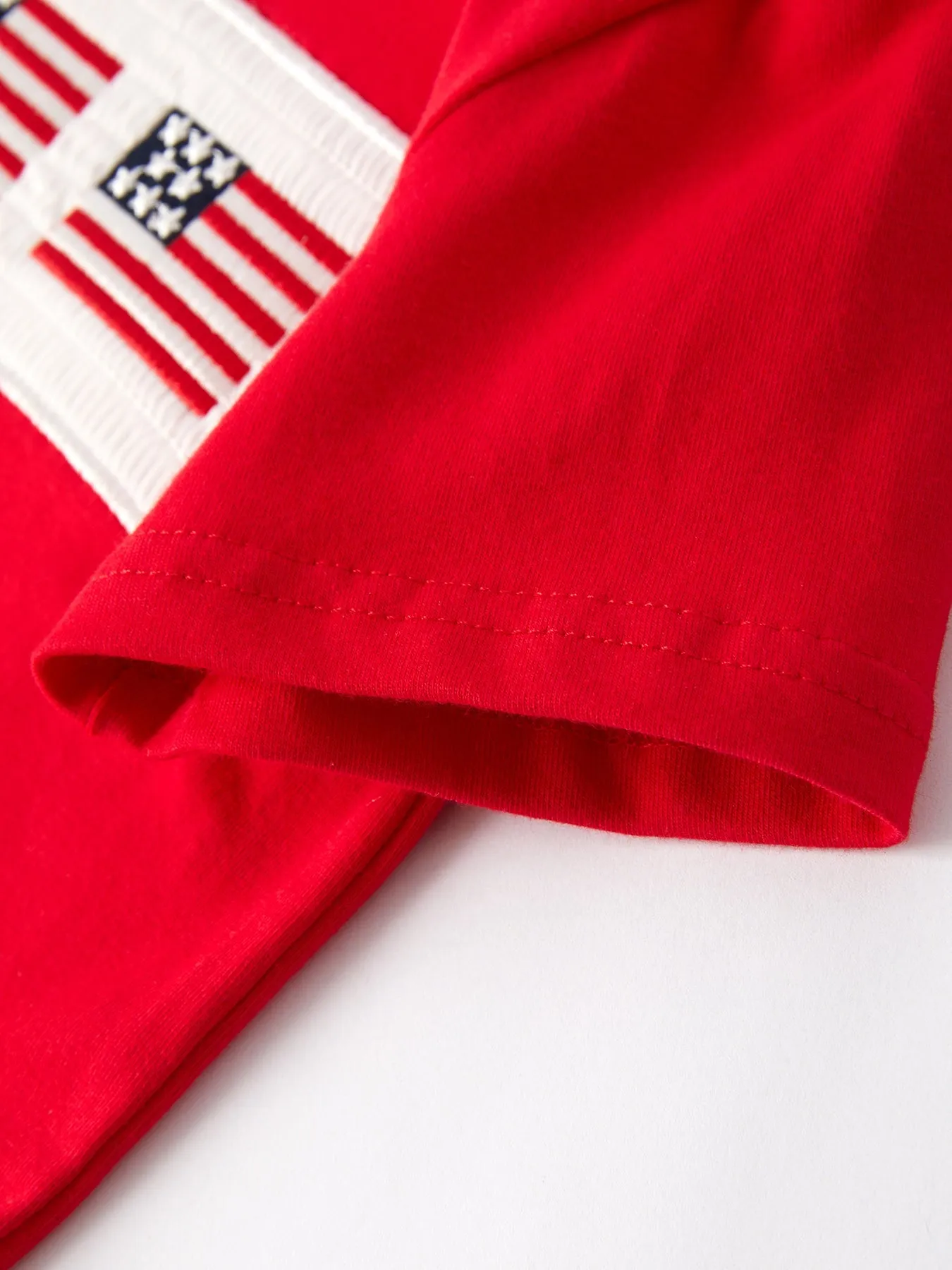 Ensemble pour garçons à smocks brodés de drapeau du 4 juillet