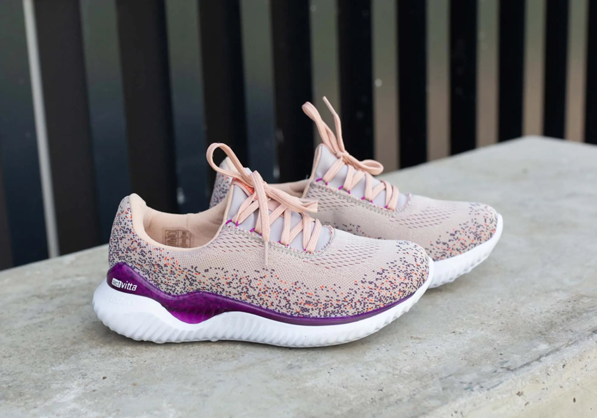Actvitta Anari Chaussures Actives Femmes Confortables Légères et Matelassées Actvitta