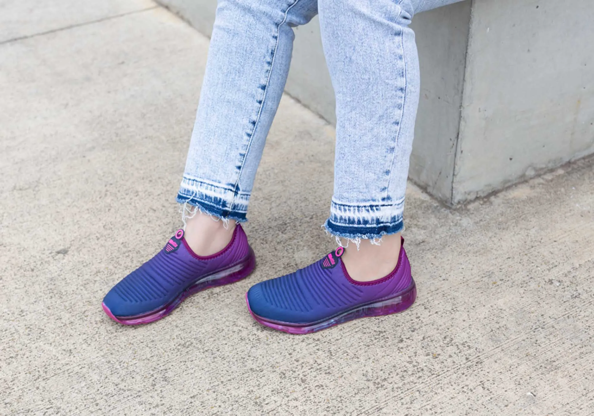 Actvitta Anya Chaussures Actives Confortables pour Femmes avec Coussinet Fabriquées au Brésil Chaussures Actvitta