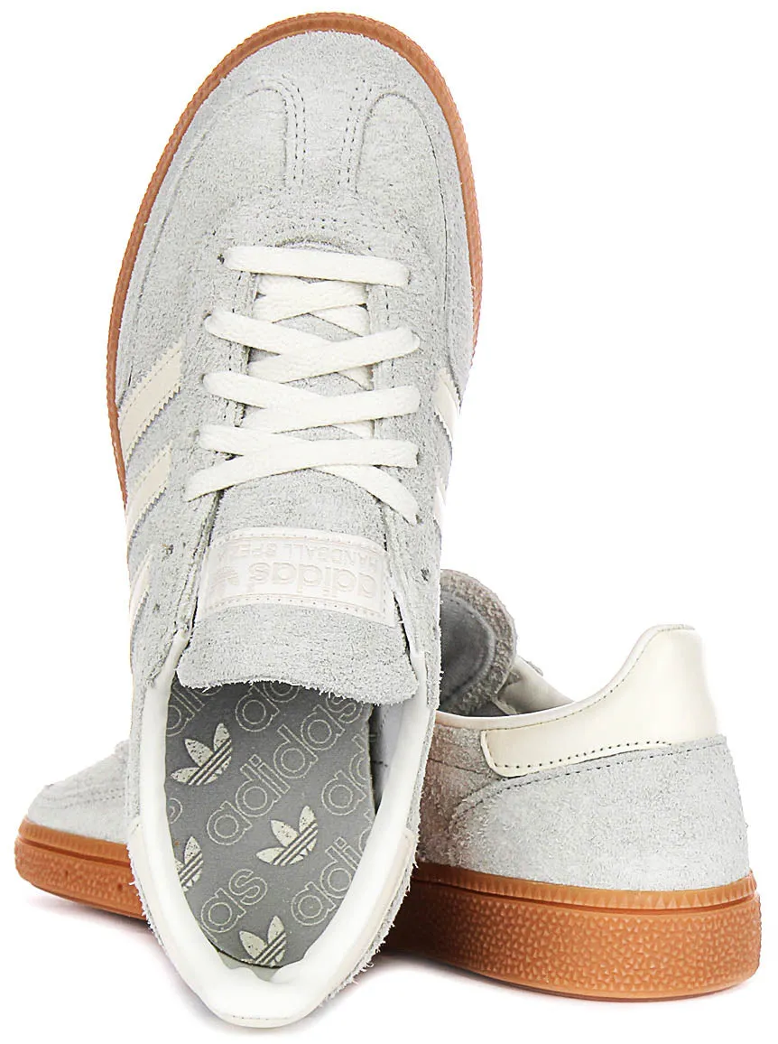 Adidas Handball Spezial en gris pour femmes Chaussures Adidas
