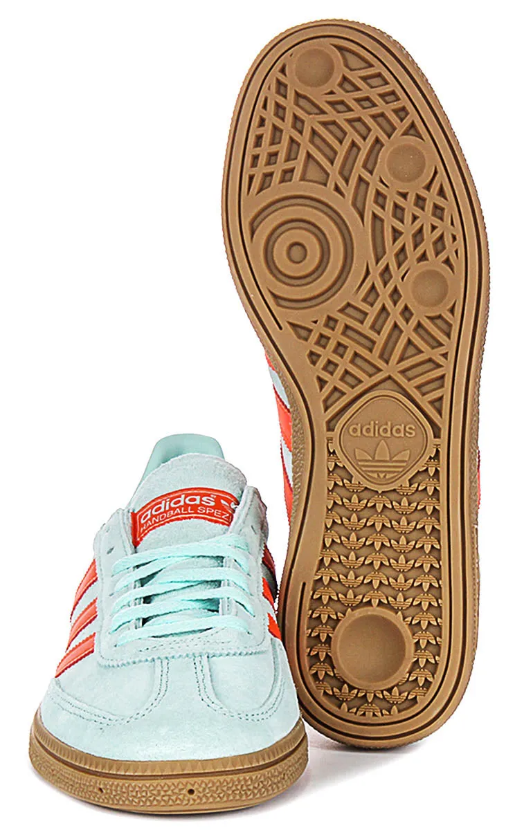 Adidas Handball Spezial en Bleu Clair pour Femmes Chaussures Adidas