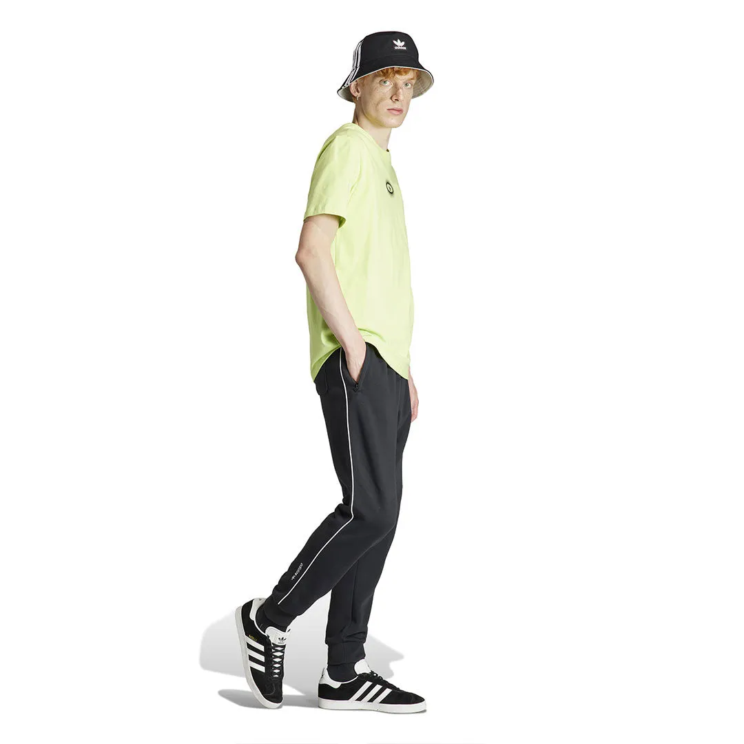 adidas - T-shirt graphique Rekive pour hommes (HZ0746)