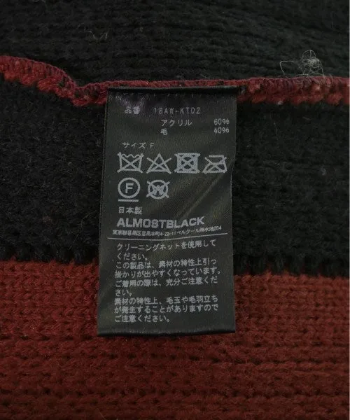 Pulls ALMOSTBLACK