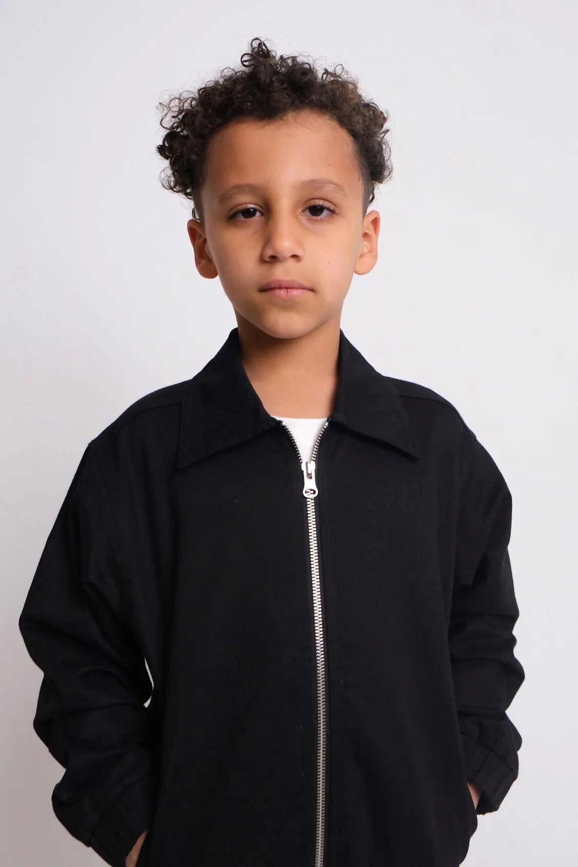 Veste longue à manches noires