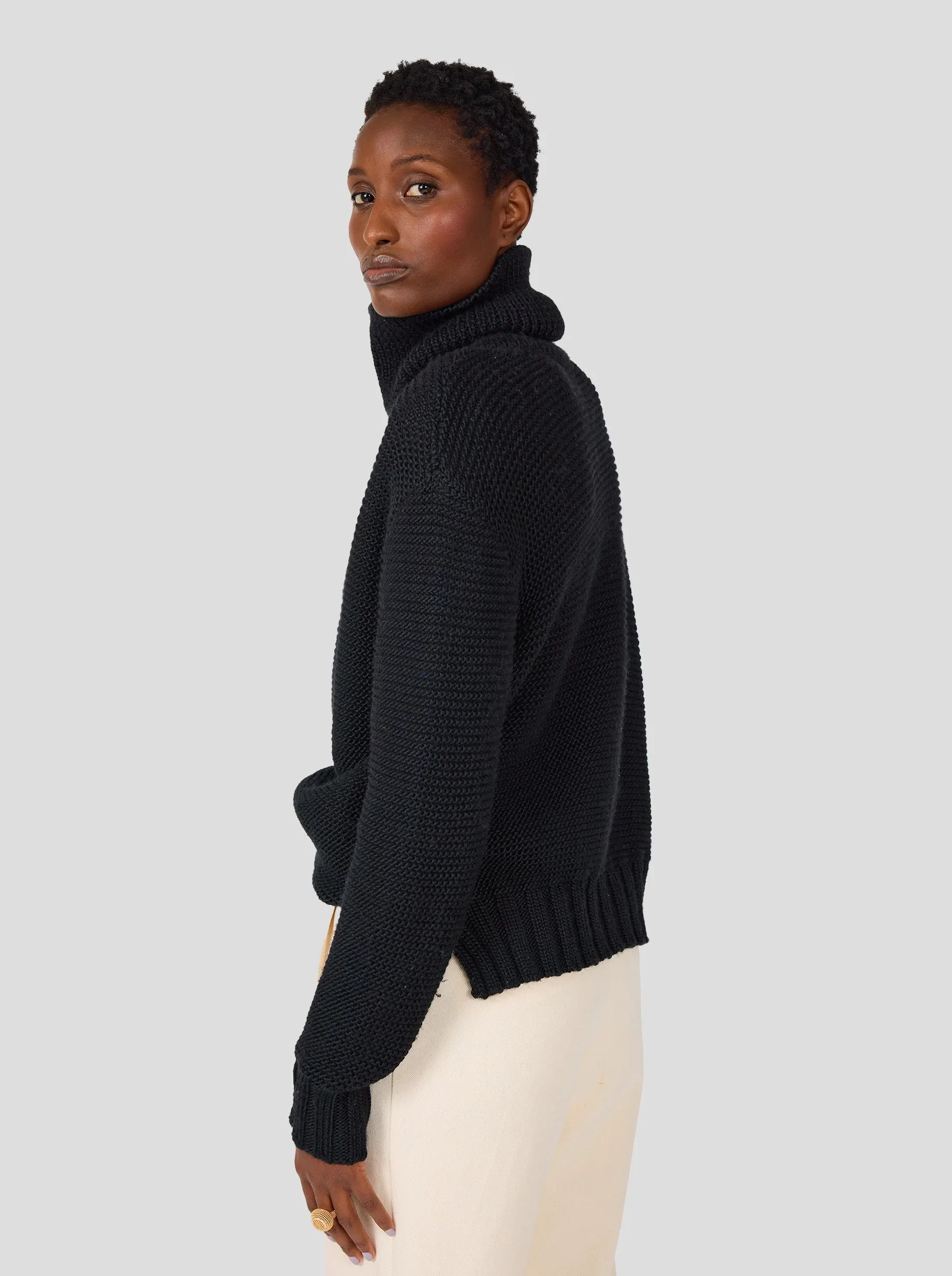 Pull Bobbi en maille noire