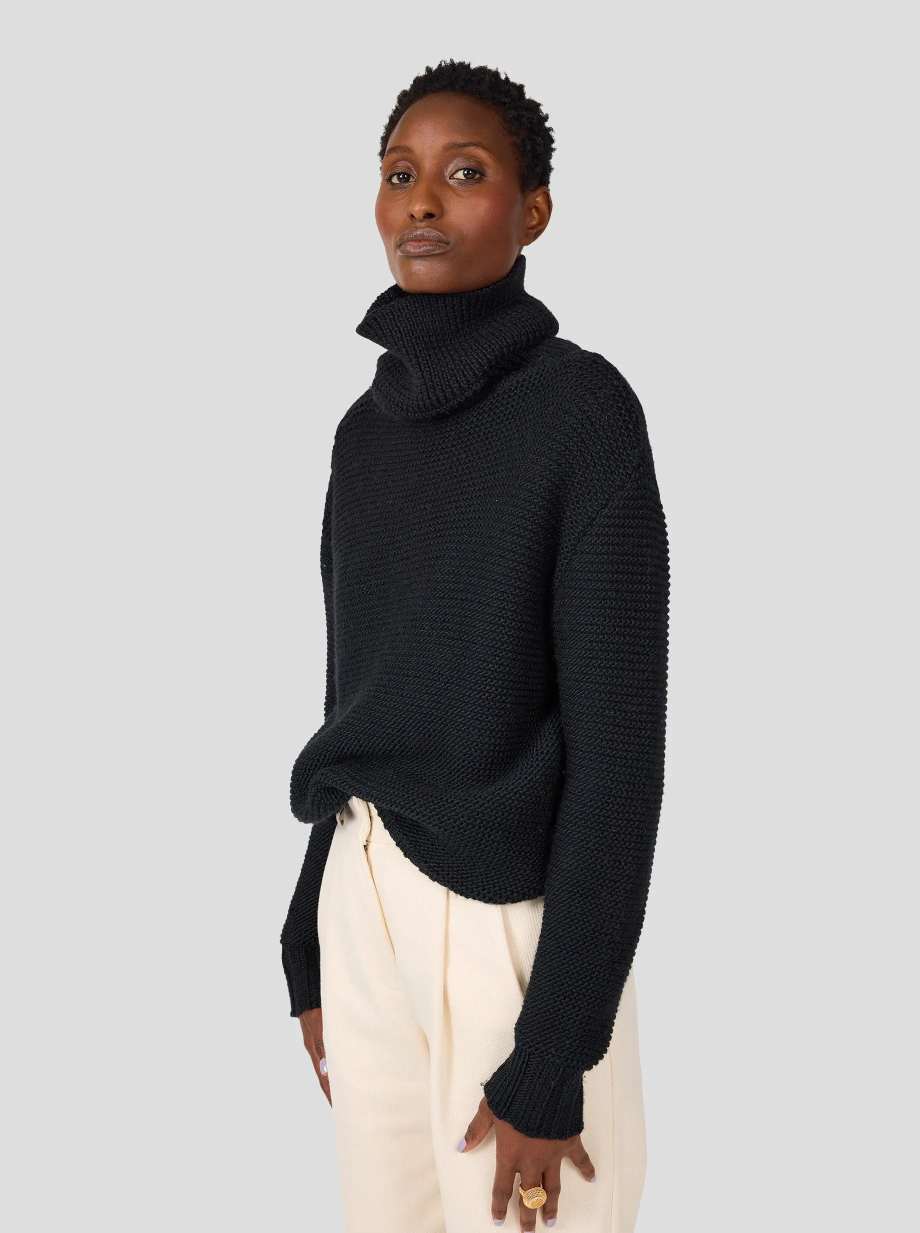 Pull Bobbi en maille noire