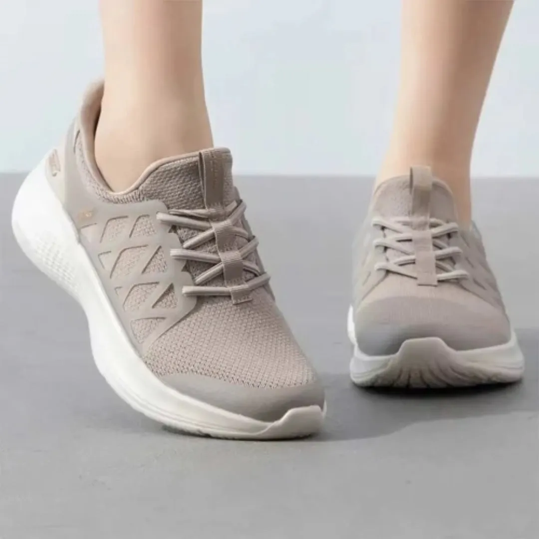 Chaussures de style de vie Infinity BOBS pour femmes Skechers