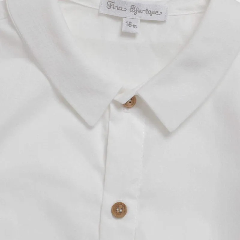 Chemise blanche pour garçon avec short style denim