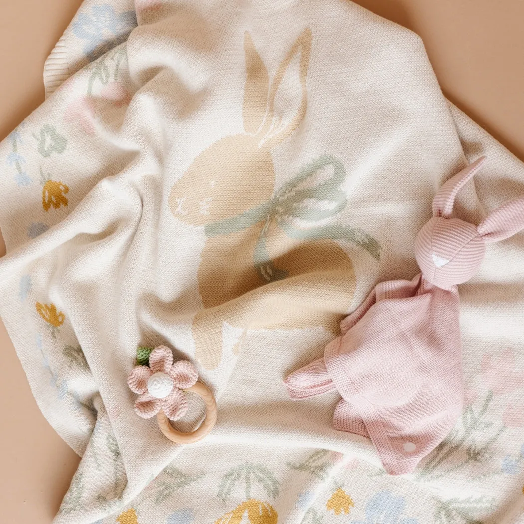 Hochet et Anneau de Dentition en Coton Crochet - Fleur Rose par The Blueberry Hill