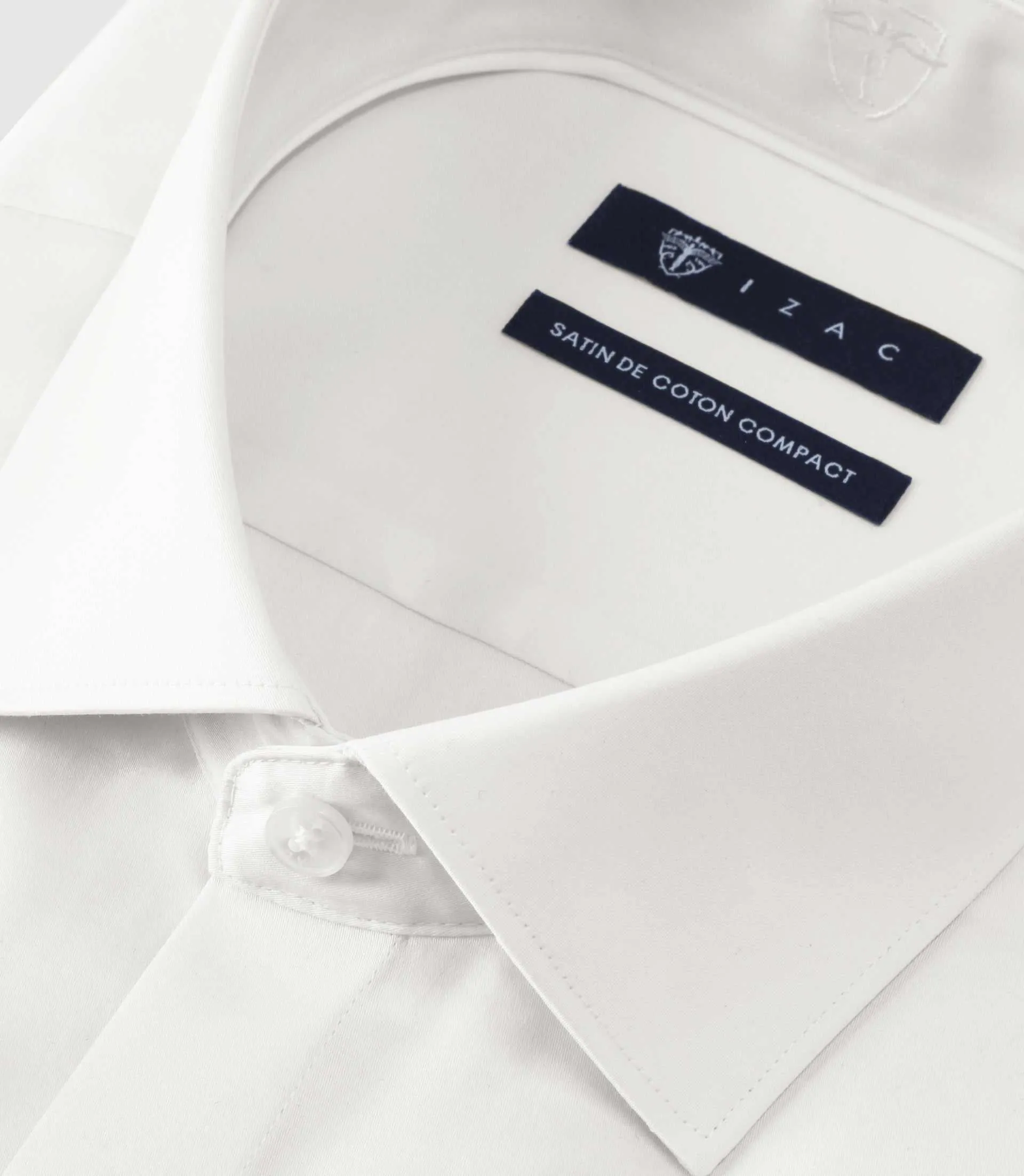Chemise à col italien élégante