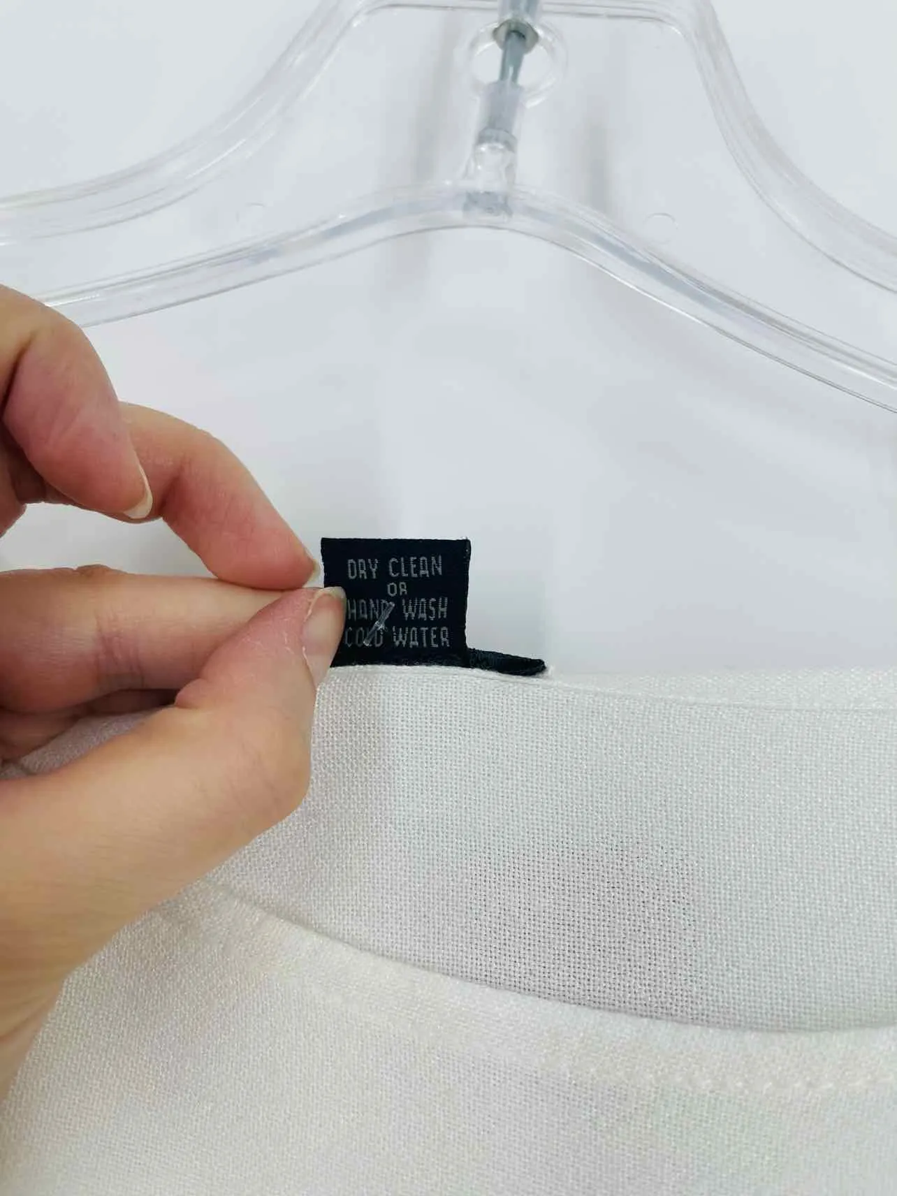 Dairi Taille M ? Haut Blanc Uni à Franges NOUVEAU Manches Courtes