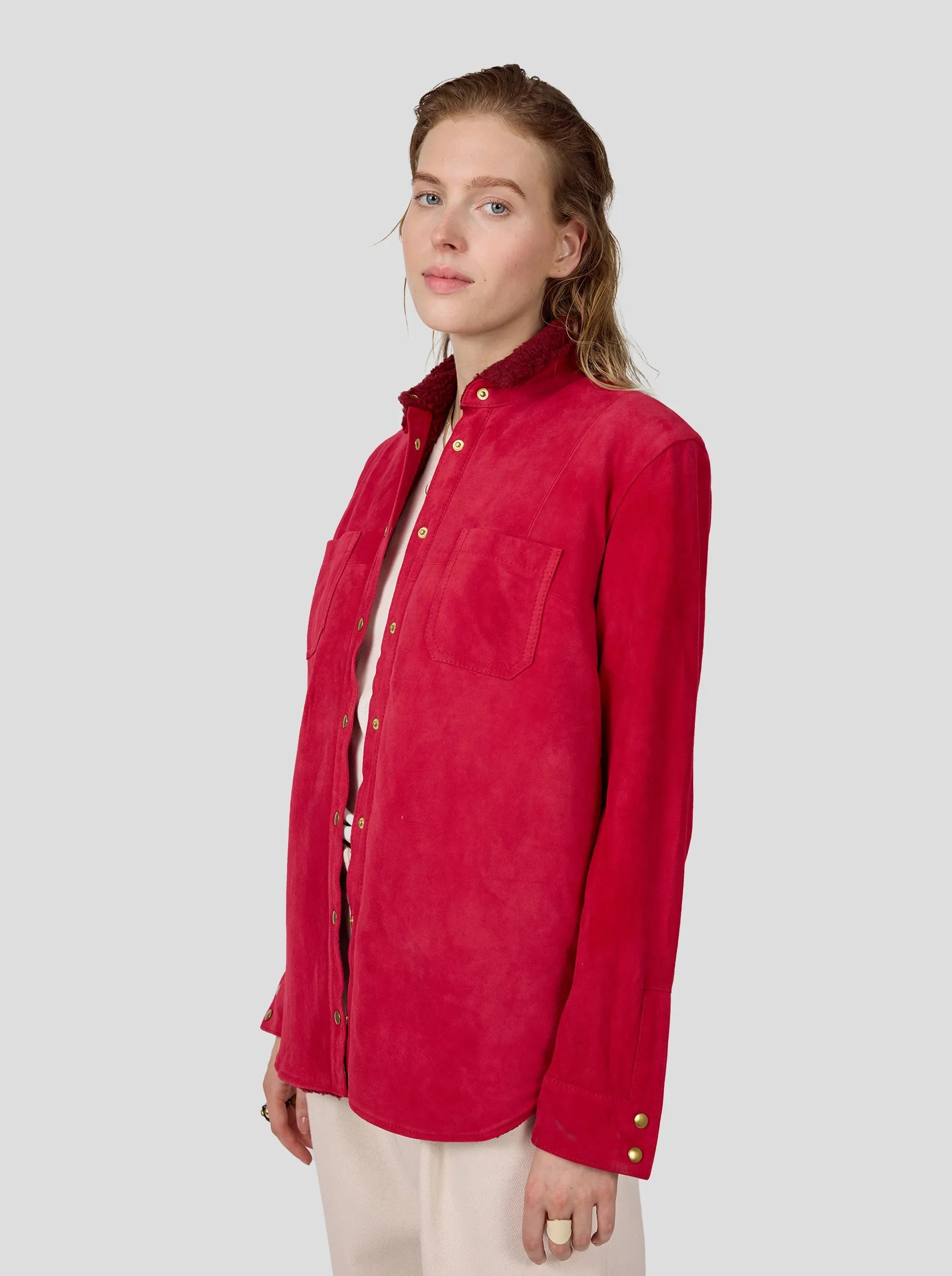 Dori surchemise en suédine fuchsia