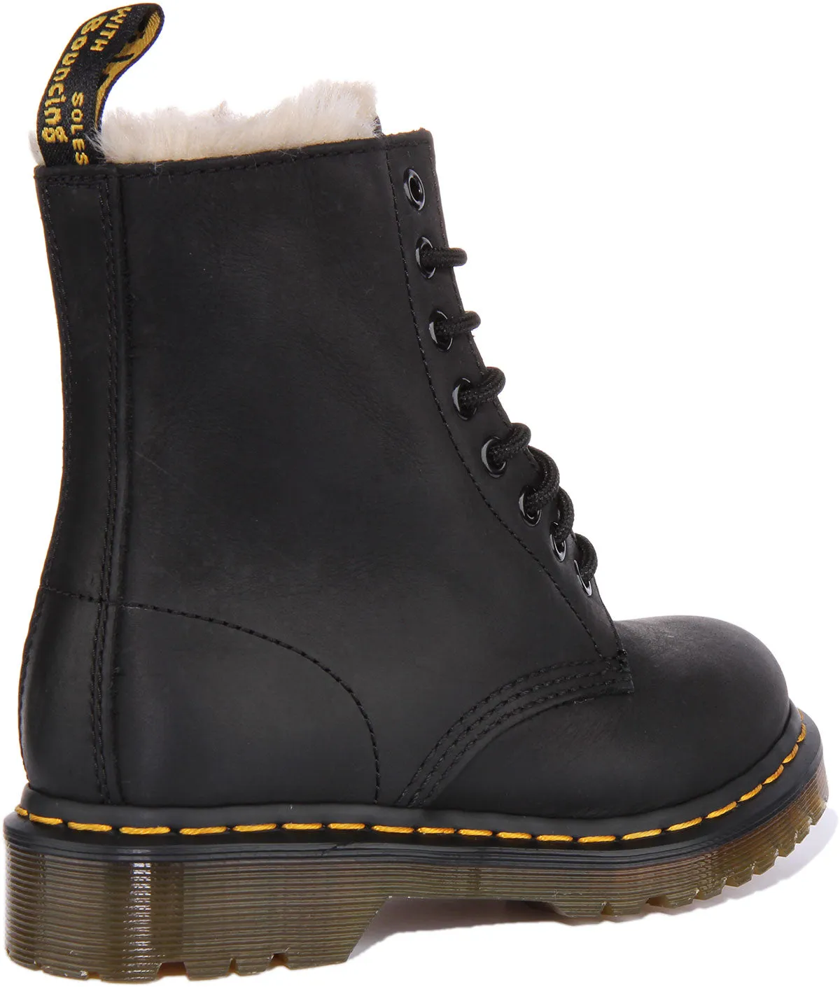 Dr Martens 1460 Serena en noir pour femmes Chaussures Dr Martens