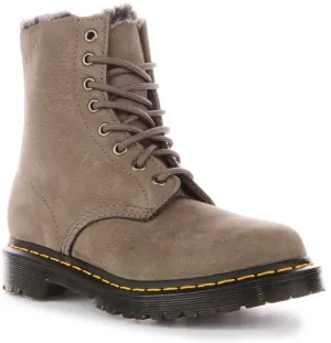 Dr Martens 1460 Serena en gris pour femmes Chaussures Dr Martens