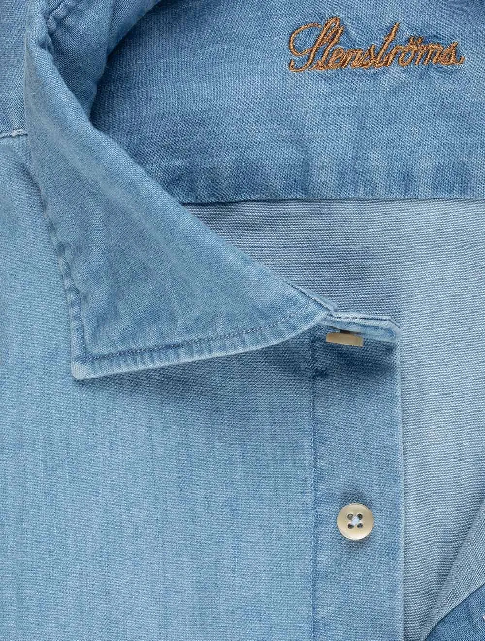 Chemise en denim lavé ajustée bleue