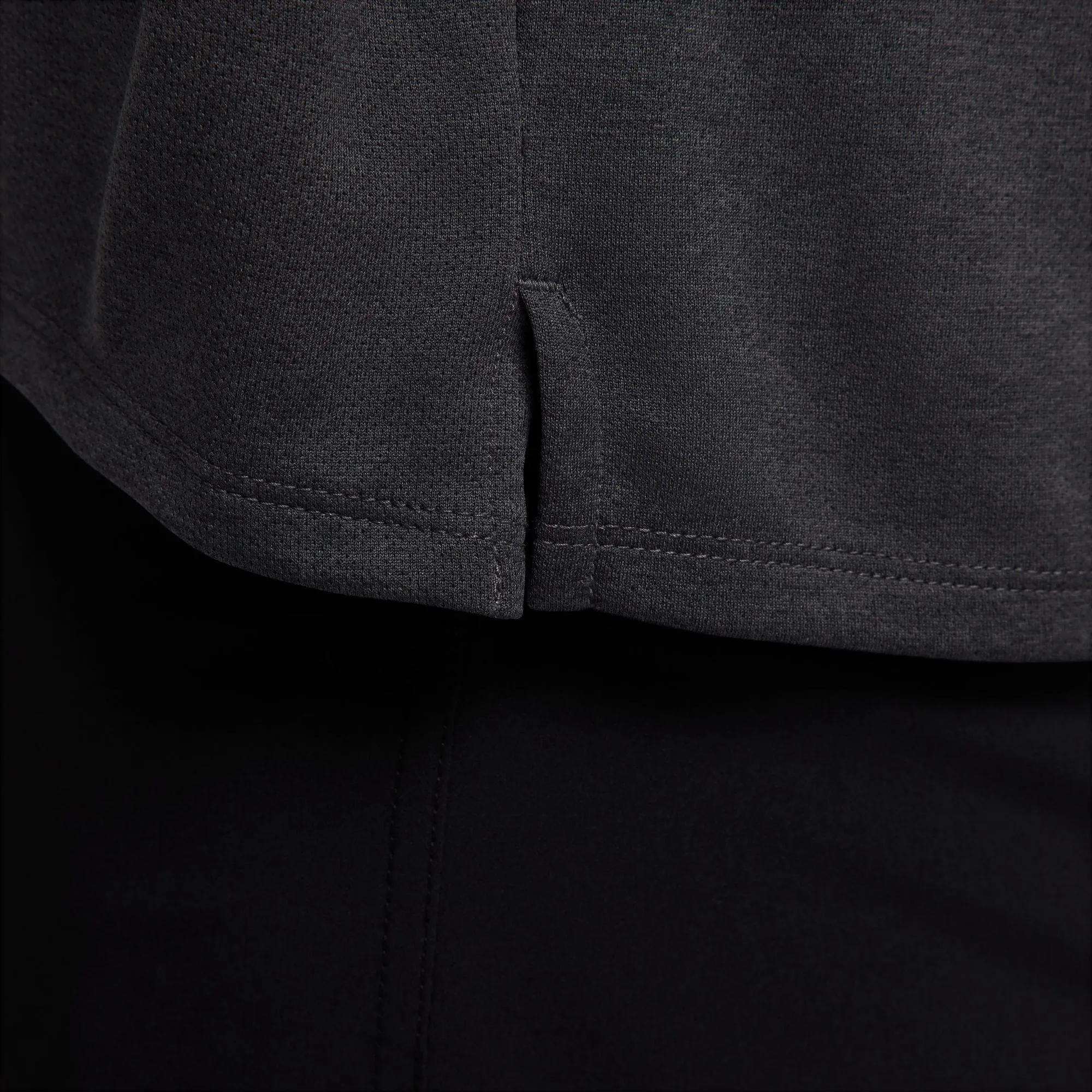 Haut de course à manches courtes Miler Swoosh pour homme