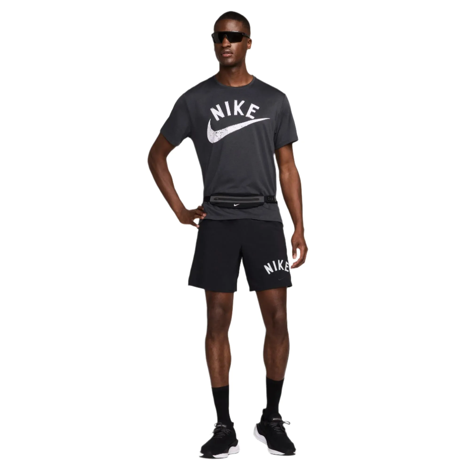 Haut de course à manches courtes Miler Swoosh pour homme