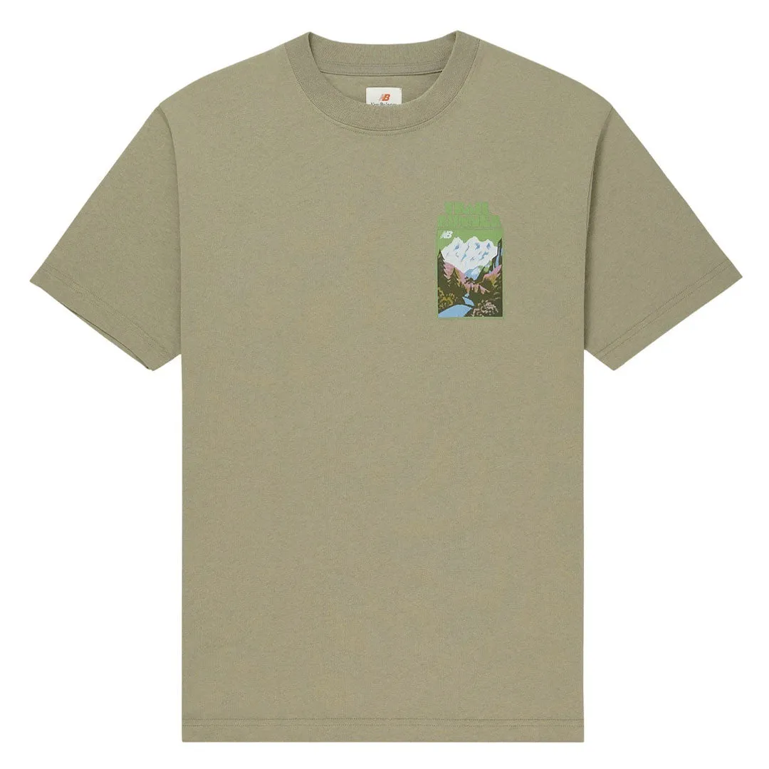 New Balance - T-shirt graphique pour homme FABRIQUÉ AUX ÉTATS-UNIS (MT33546 TCO)