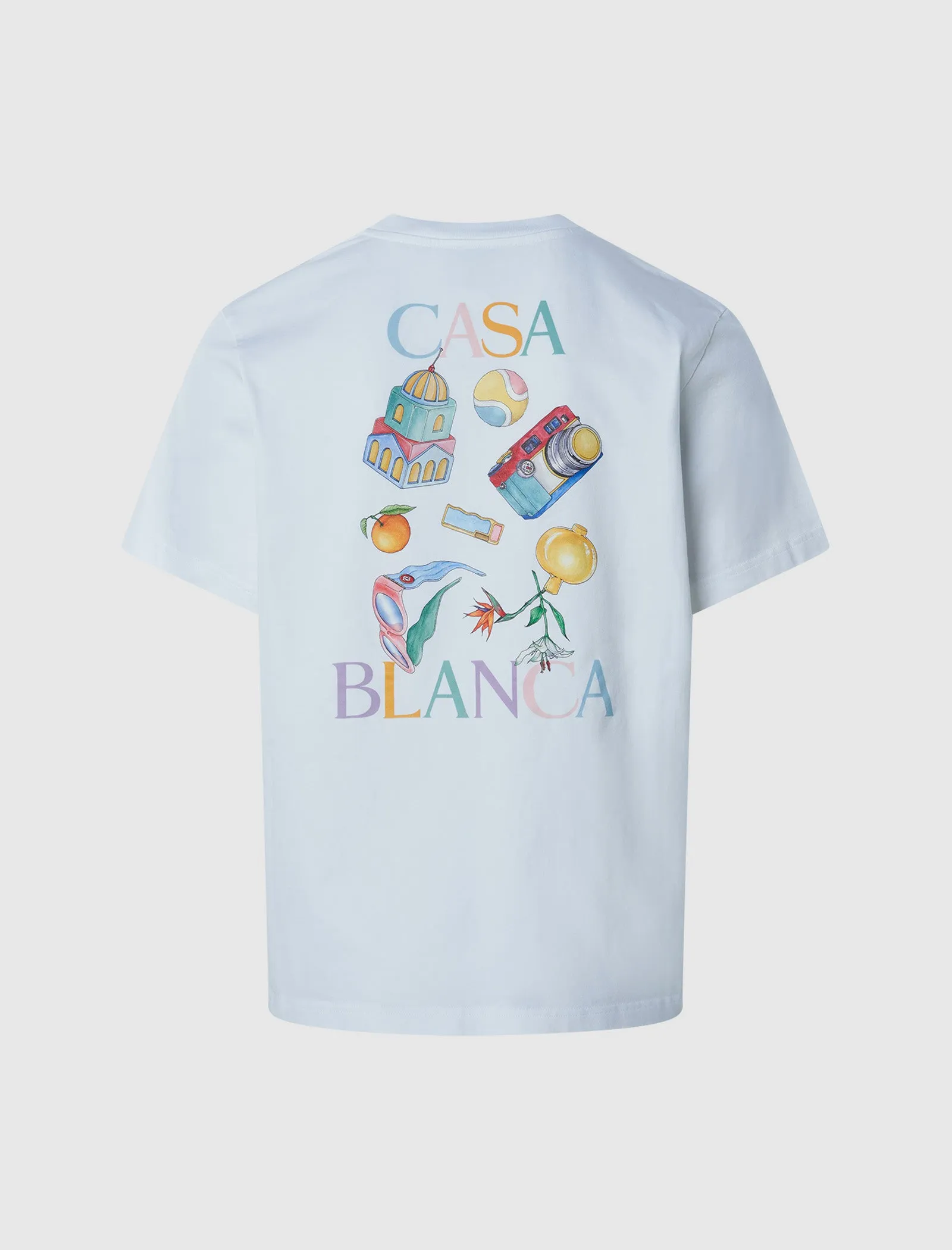 TEE EN OBJETS DÉPAREILLÉS