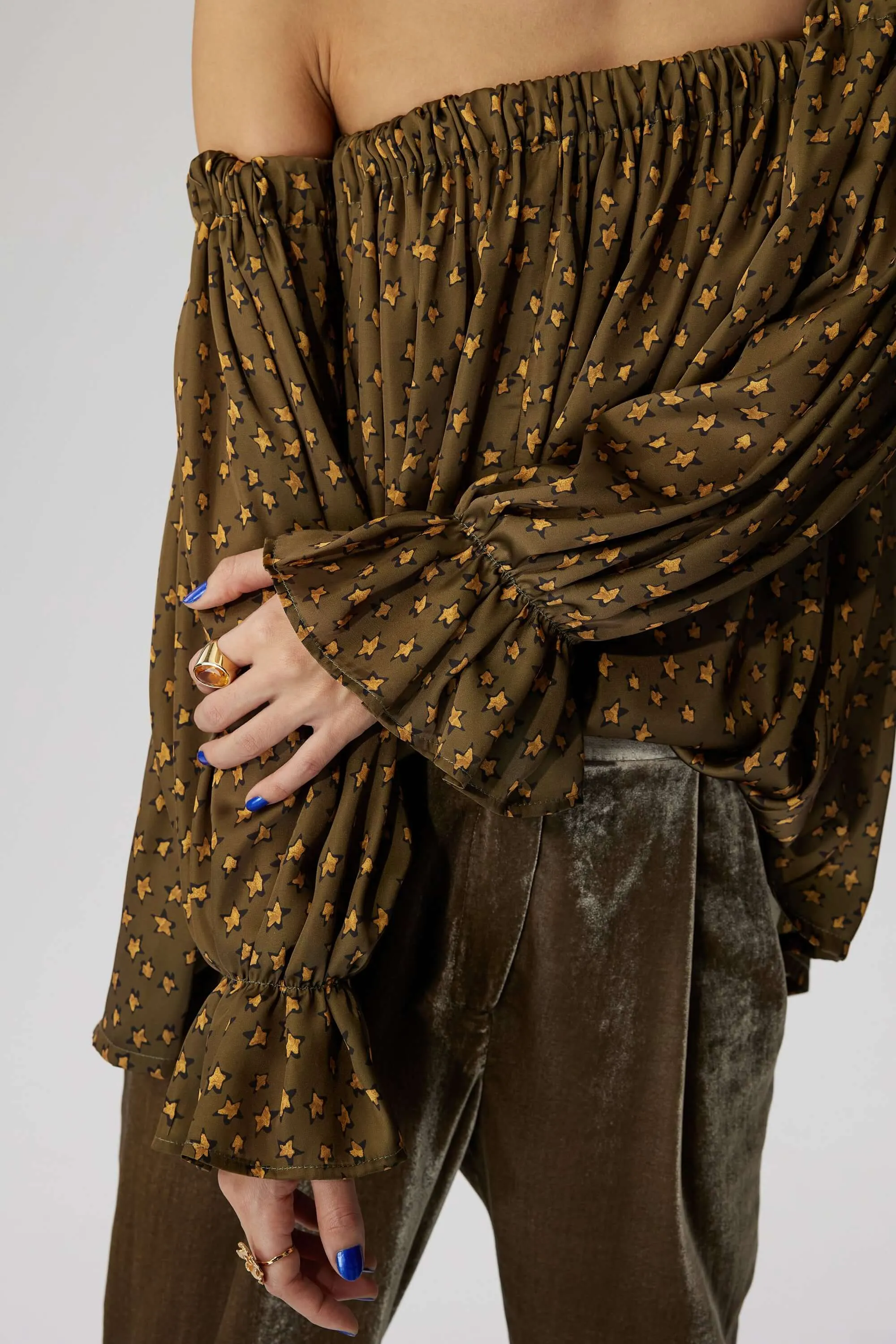 Blouse Penelope en écorce avec motif étoiles désordonnées