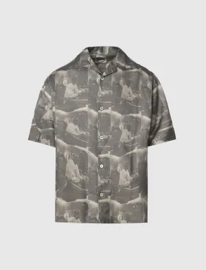 CHEMISE À MANCHES COURTES IMPRIMÉE