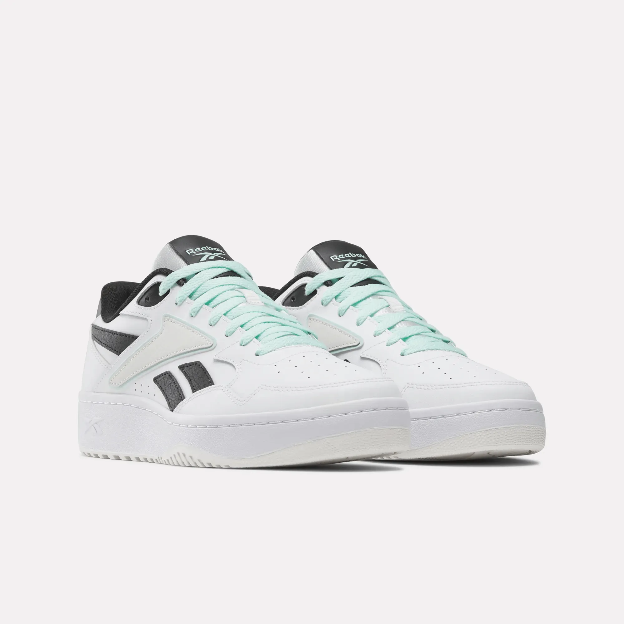 Chaussures de Basketball Rétro ATR Chill Reebok