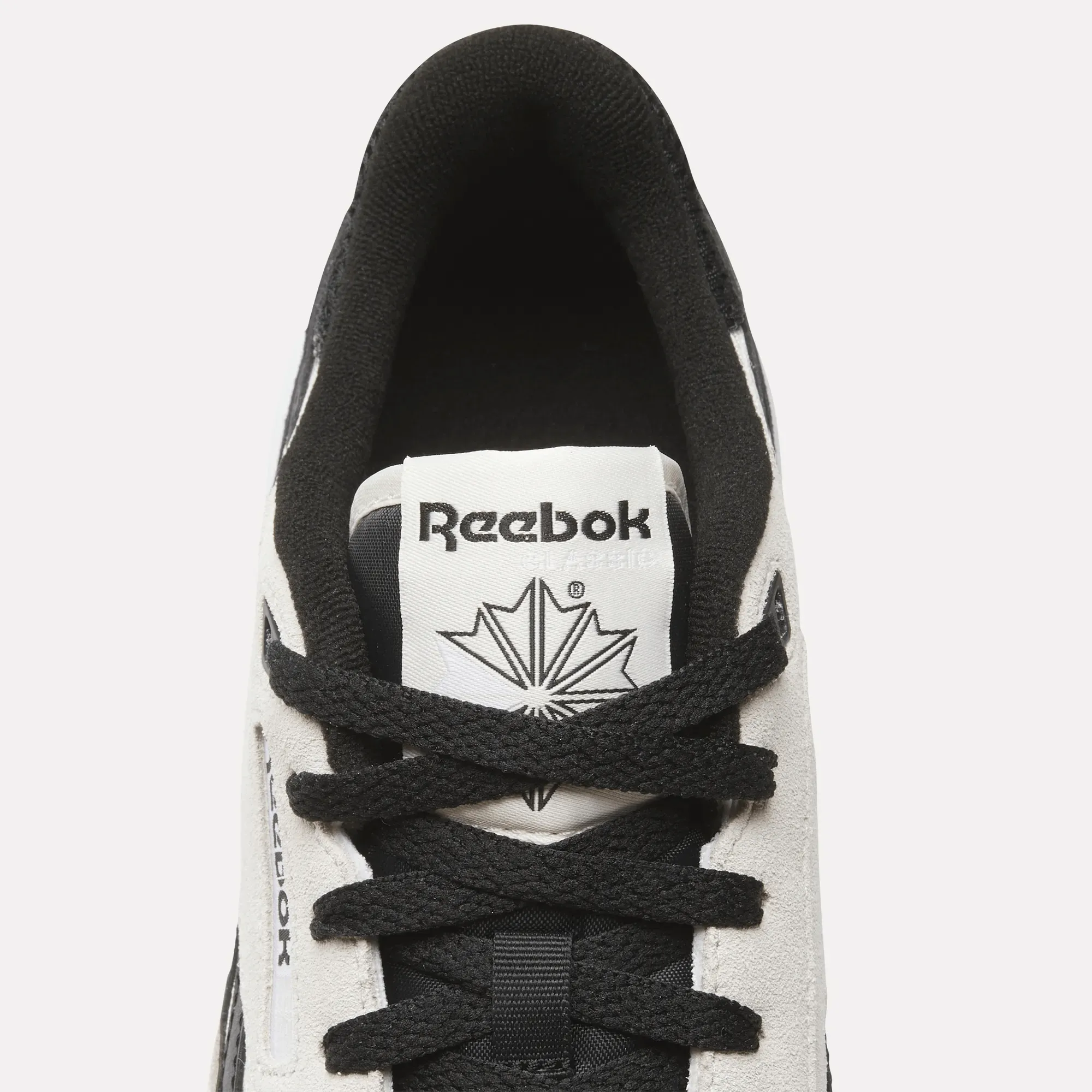 Chaussures Reebok Classic Leather 2400 pour la course
