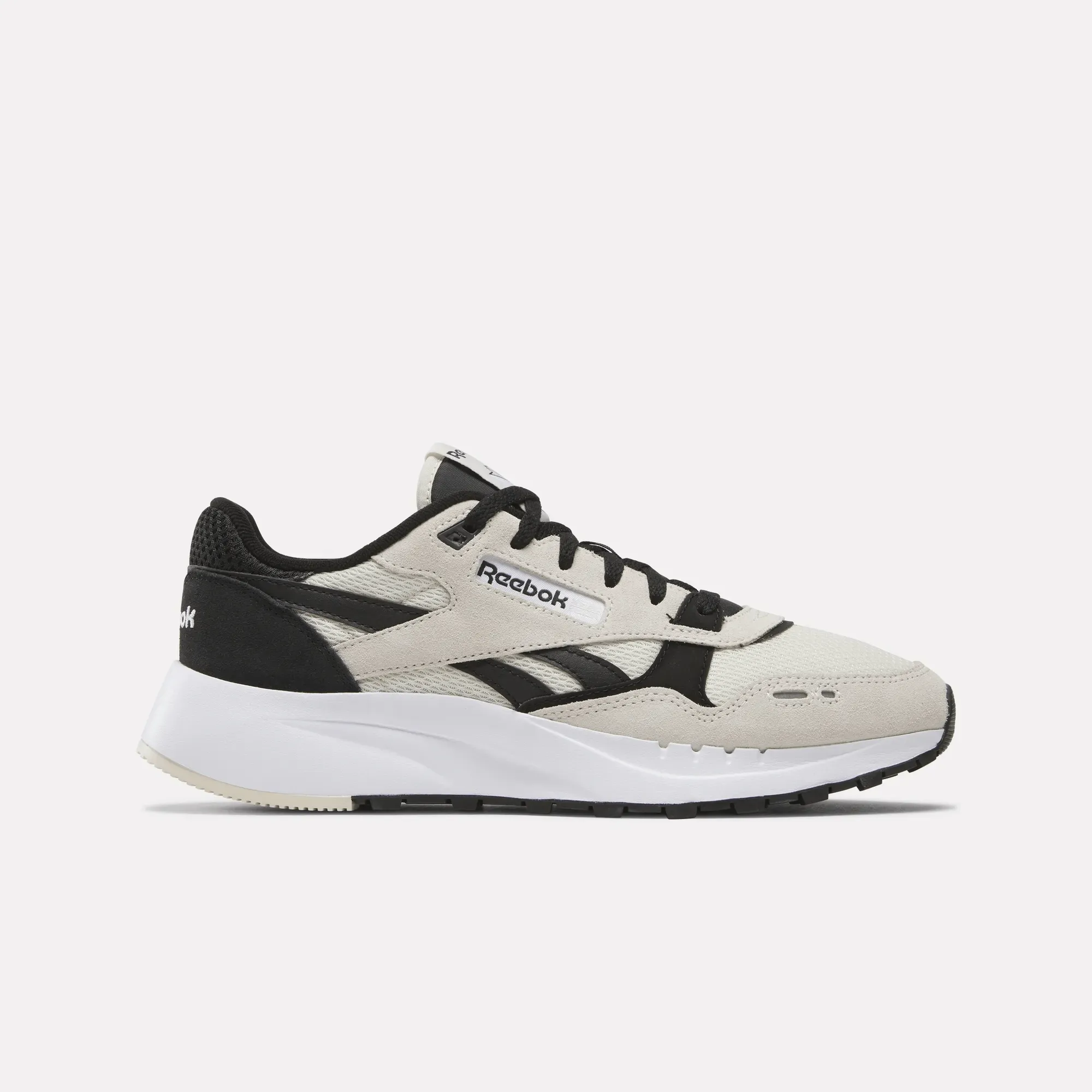 Chaussures Reebok Classic Leather 2400 pour la course
