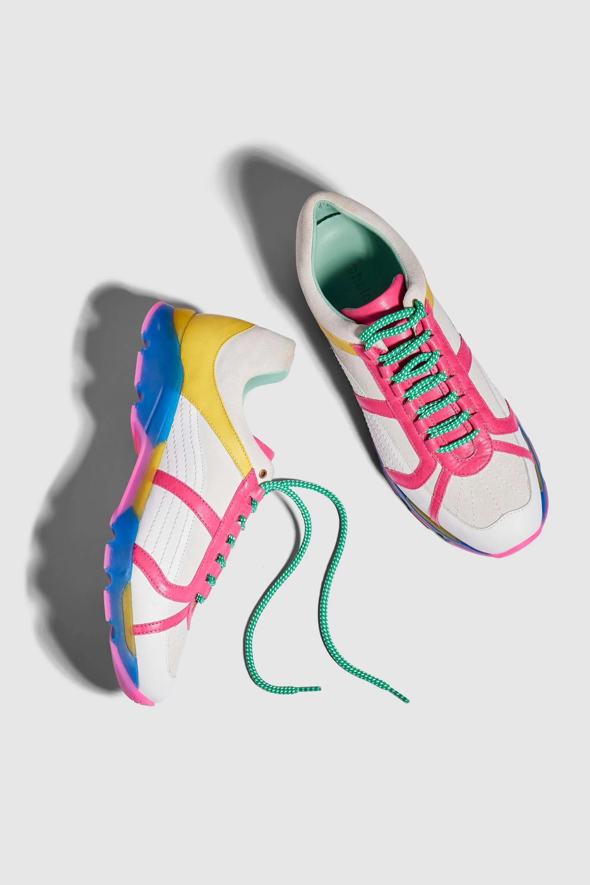 Chaussures de running en cuir Soft Serve