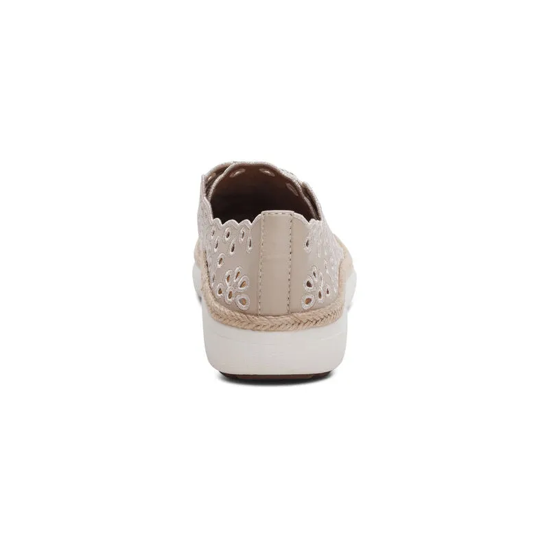 Chaussures Aetrex Femmes Charlotte à Découpes