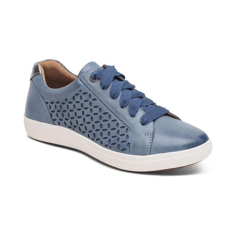 Chaussures Aetrex Femmes Courtney à découpes