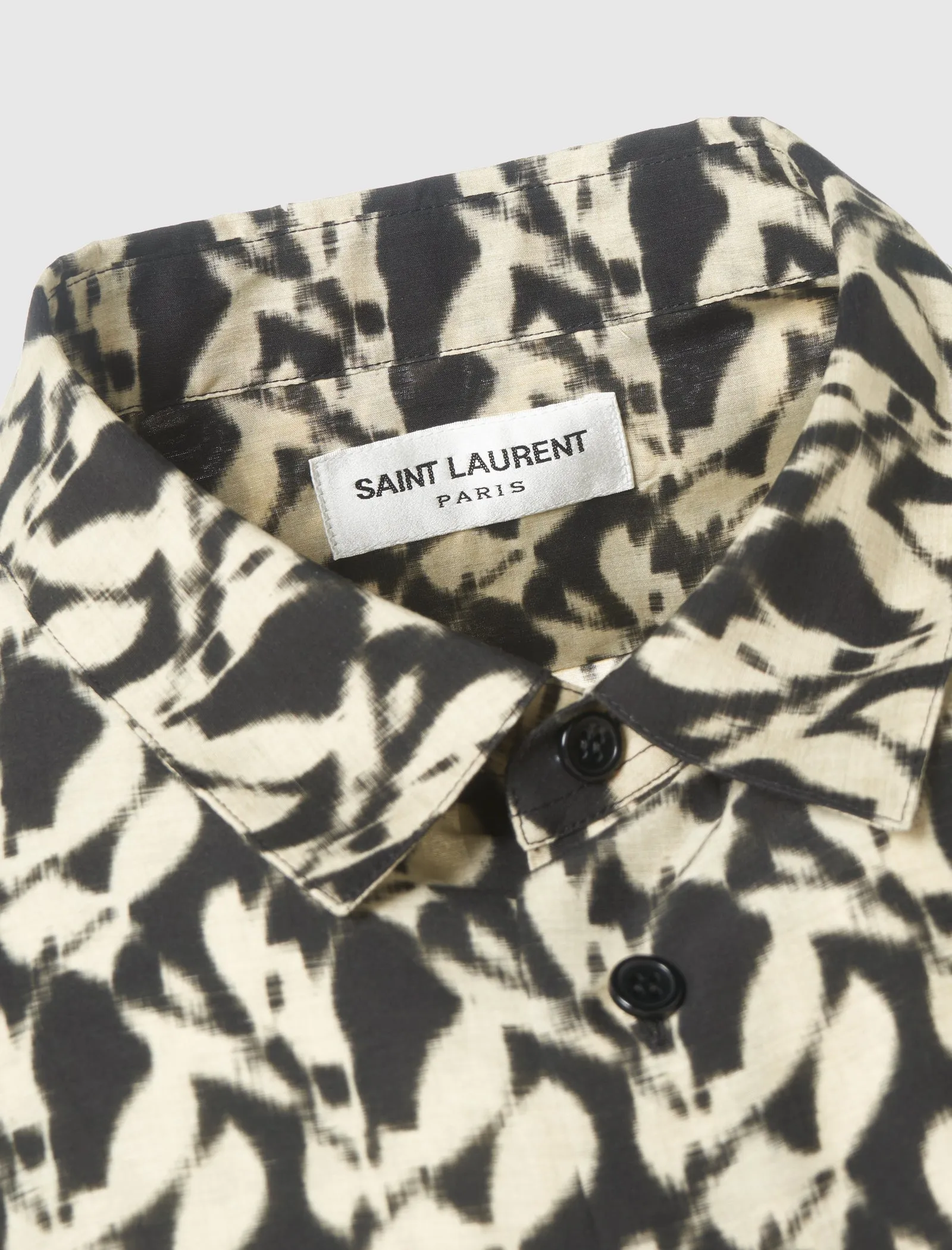 CHEMISE À MANCHES COURTES