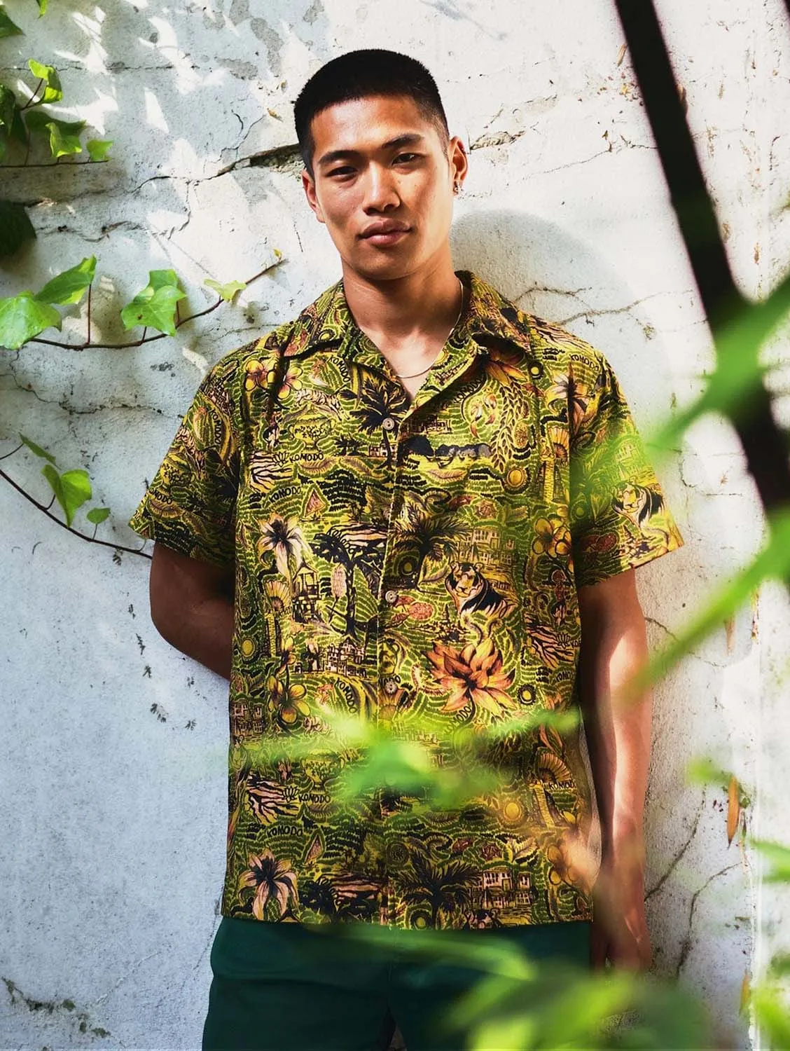 Chemise pour hommes en coton bio Spindrift | Imprimé tropical vert