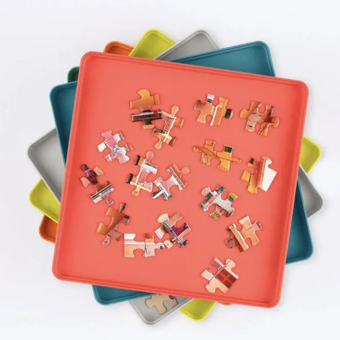 Plateaux de tri empilables pour puzzles